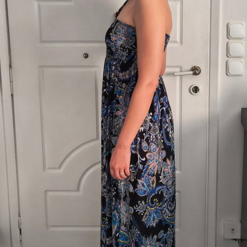 Dress size M-XL like new, colorful