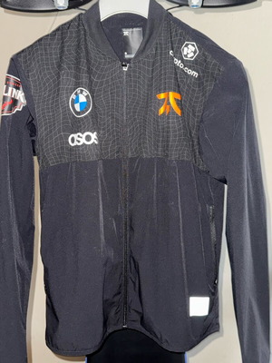 Fnatic League Of Legends Team Jacket size Small like new, black