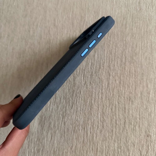 Θήκη iPhone 17Pro Max Techwooden σαν καινούργιο