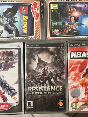 PSP various games 5 used with boxes and manuals like new
