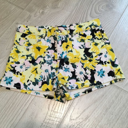 Juicy Couture floral shorts like new, size XS/S, multicolored