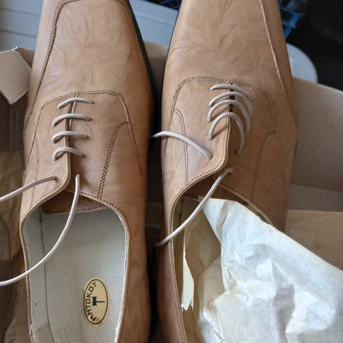 men's shoes