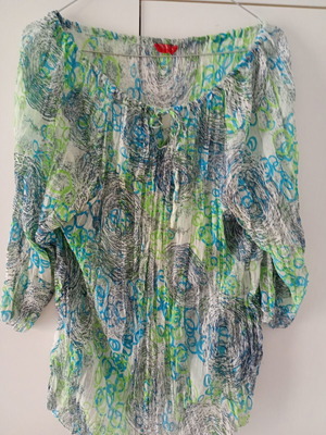 Blouse size L like new, multicolor