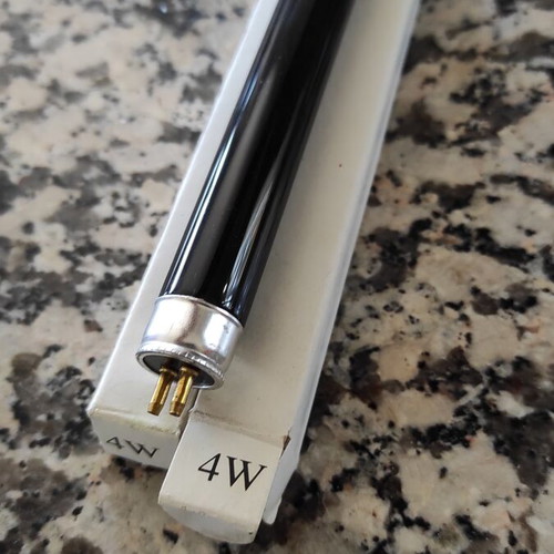UV lamp replacement bulb for counterfeit banknote detectors, 4 watt