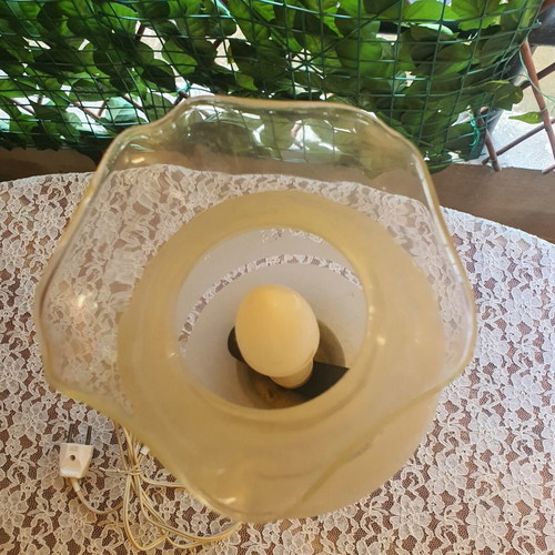 Lamp like new with glass shade, height 45 cm