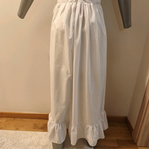 Women's white dress used with open back and nice fit