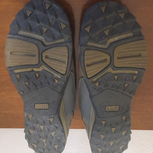 5.11 Men's Recon Trainer athletic shoes like new, size 42