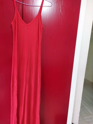 Long red dress like new, size M