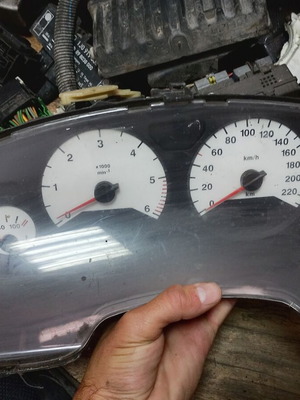 Opel Zafira 1.9cdti speedometer used, 2 pieces