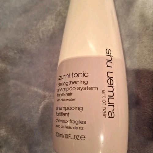 Shu Uemura Izumi Tonic set shampoo, serum, water, masque like new