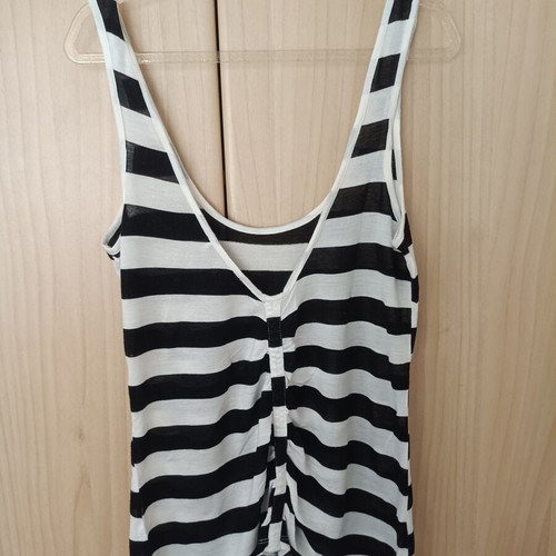Bershka striped top with open back, like new, size medium