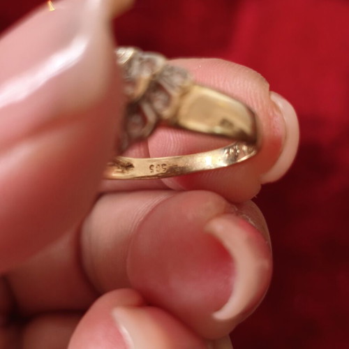 Gold women's ring 14K with natural diamonds 0.04 ct, like new