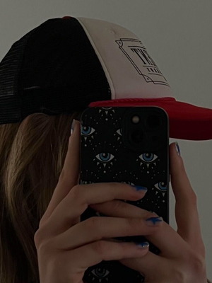 Element skaters hat used, white and red