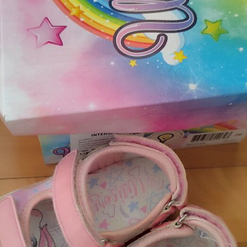 Disney sandals size 26 used with lights, pink