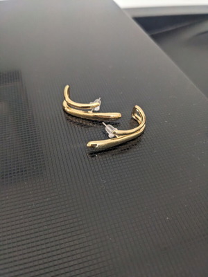 Women's earrings new