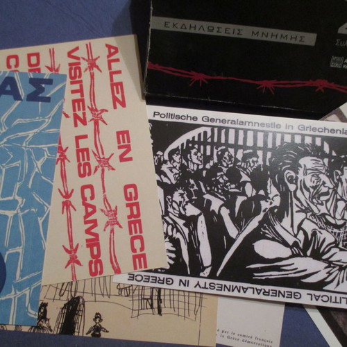 Collectible cards of anti-dictatorship struggle used, pack of 25