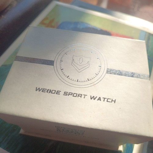 Weide men's watch like new, waterproof, black leather strap
