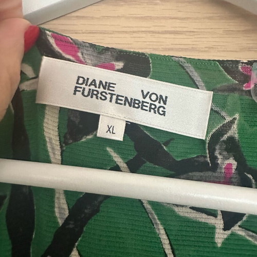 Diane von Furstenberg Charlotte φόρεμα σαν καινούργιο, διπλής όψης δίχτυ, πράσινο και μωβ