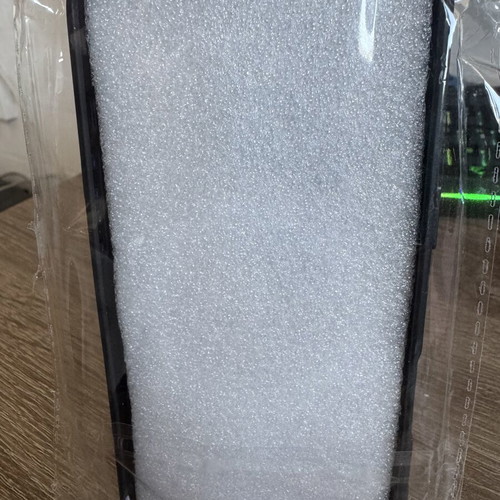Black transparent case for iPhone 16 Pro