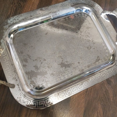 Metal serving tray