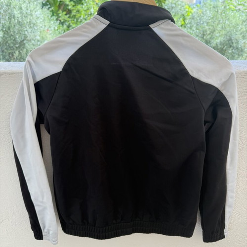 Puma sports jacket like new, size 11-12 years (152 cm), black and white