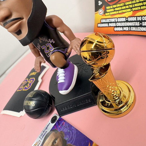 LeBron James NBA Ballers figure by Zuru brand new