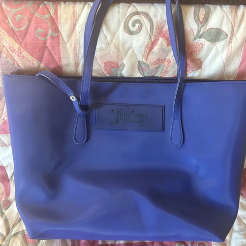 Juicy Couture shoulder bag like new with wallet