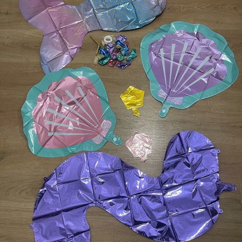 Mermaid party theme set new with cake decorations, 10 hats, 12 candy boxes, 3 candle boxes