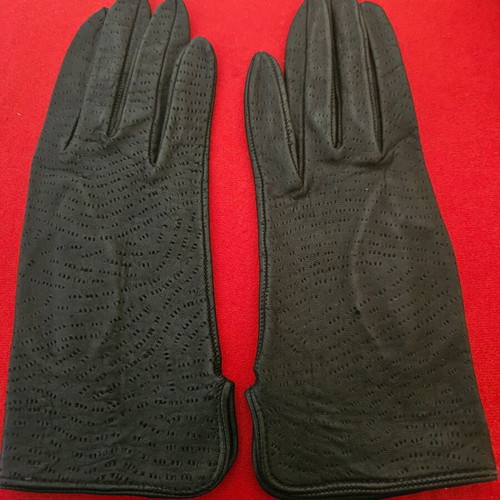 Vintage leather gloves like new, black