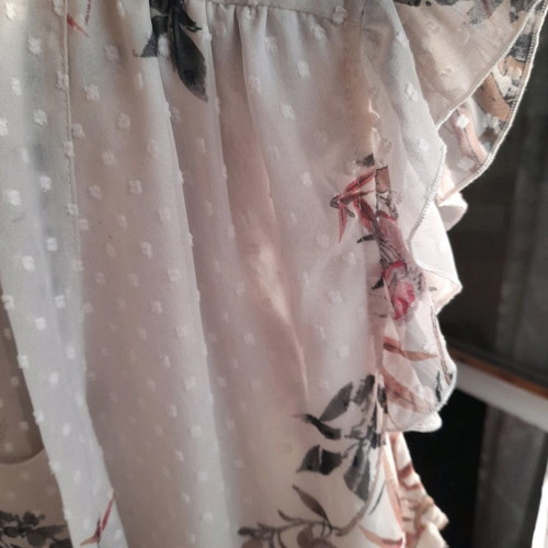 Kyara blouse used, size L, beige with ruffles