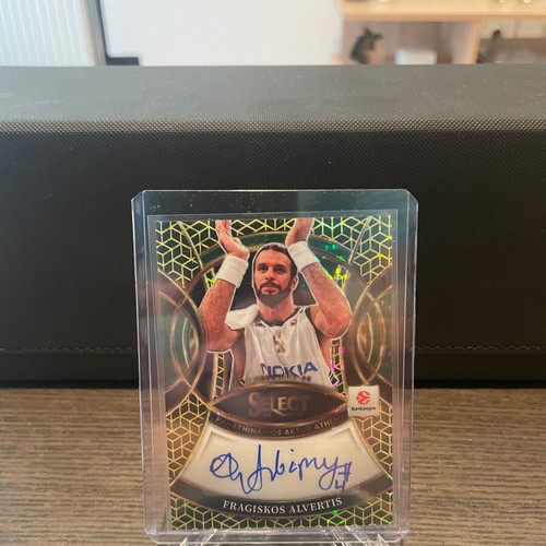 Fragiskos Alvertis 2025-26 Panini Select Euroleague Gold Auto card like new