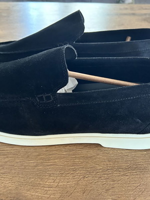 Zara leather shoes new, size 45, black loafers