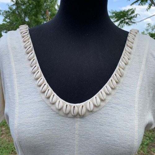 Dress embroidered with real shells like new, size M