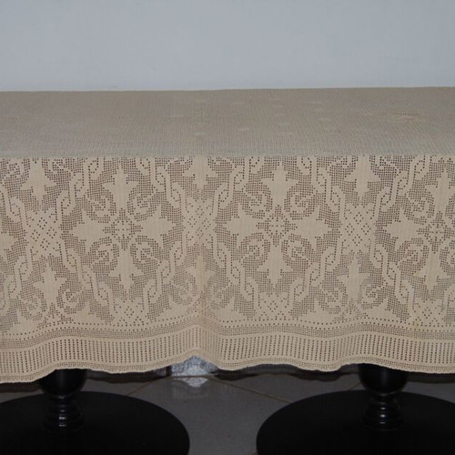 Large handmade crochet tablecloth like new
