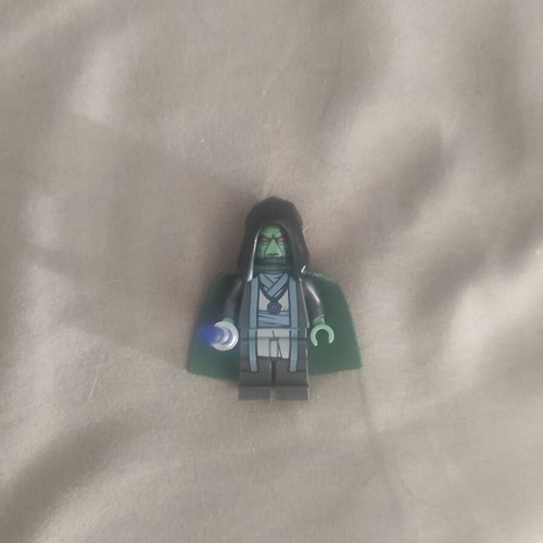 Lego Star Wars figure with green cape