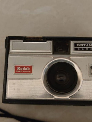 Kodak Instamatic 50 vintage camera used, collectible model 1963
