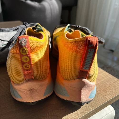Nike Zoom Fly 4 (Trail) used orange athletic shoes size 43