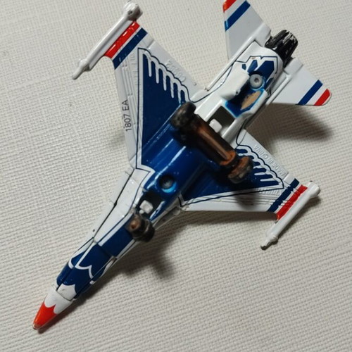 Matchbox USAF F16A 2000 used with minor scratches