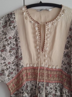 Zara summer cotton kaftan dress with decorative shells and tassels like new, size S