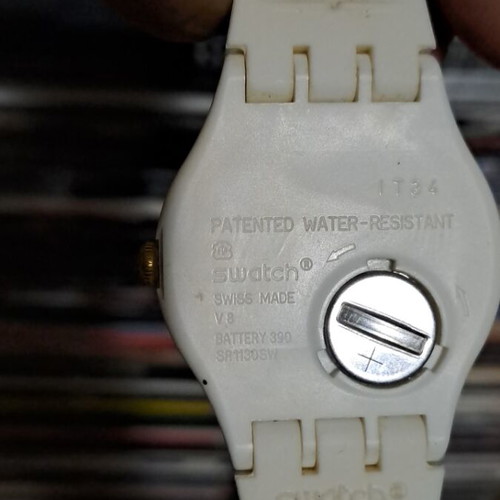 Swatch unisex μεταχειρισμένο, άσπρο και χρυσαφί