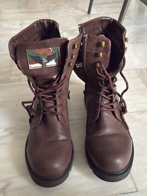 Barbossa boots like new, brown leather, size 43