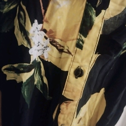 Dress with lemon print used, fits M and L sizes, below knee