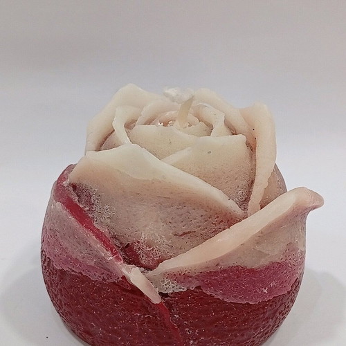 Handmade scented rose candle new