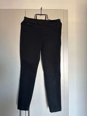 DKNY woman pants used, size M, black, elastic
