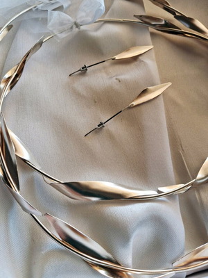 Wedding crowns new silver-plated with olive leaf design