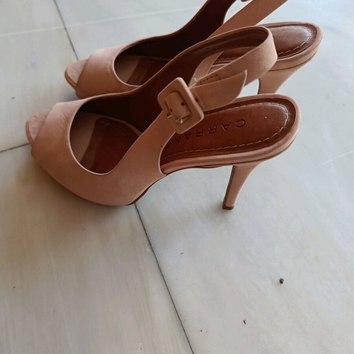 Carrano pink nude sandals size 38 like new