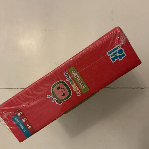 Domino cocomelon new sealed game for small children