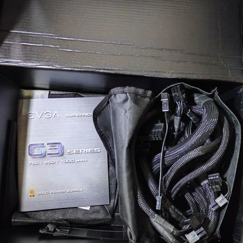 EVGA SuperNOVA 750 G3 750W power supply used, 80 Plus Gold, fully modular