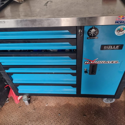 Bulle Tool Cabinet with 7 Drawers and Side Compartment like new