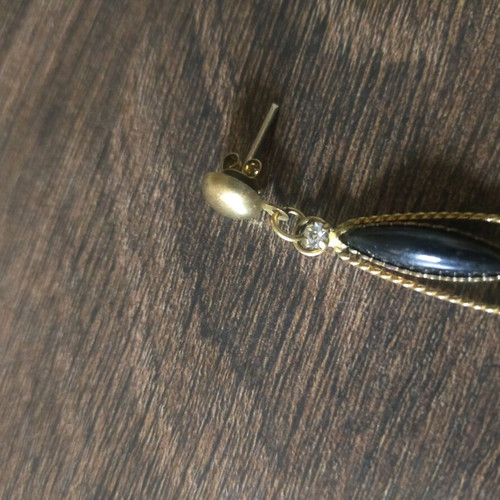 Earring used, old style, one piece
